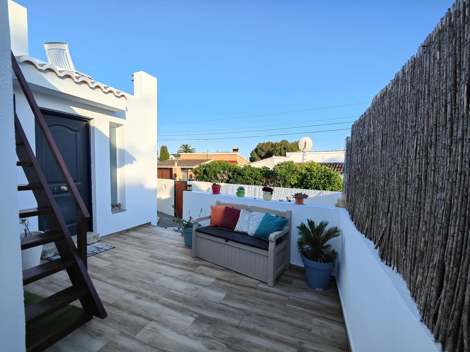 2 sypialnia Willa na sprzedaż w Teulada z garażem - 375 000 € (Ref: 9789995)