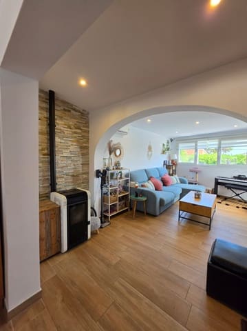 2 Zimmer Villa zu verkaufen in Teulada Pueblo, Teulada-Moraira mit Garage - 375.000 € (Ref: 9789995)