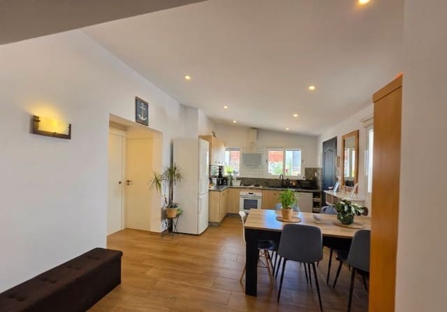 2 Zimmer Villa zu verkaufen in Teulada Pueblo, Teulada-Moraira mit Garage - 375.000 € (Ref: 9789995)