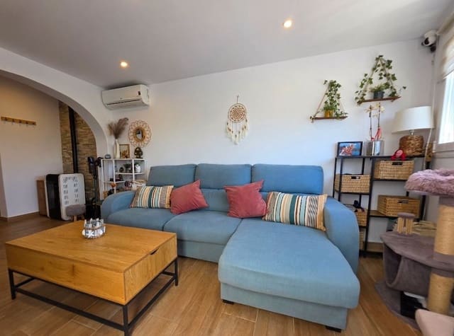 2 Zimmer Villa zu verkaufen in Teulada Pueblo, Teulada-Moraira mit Garage - 375.000 € (Ref: 9789995)