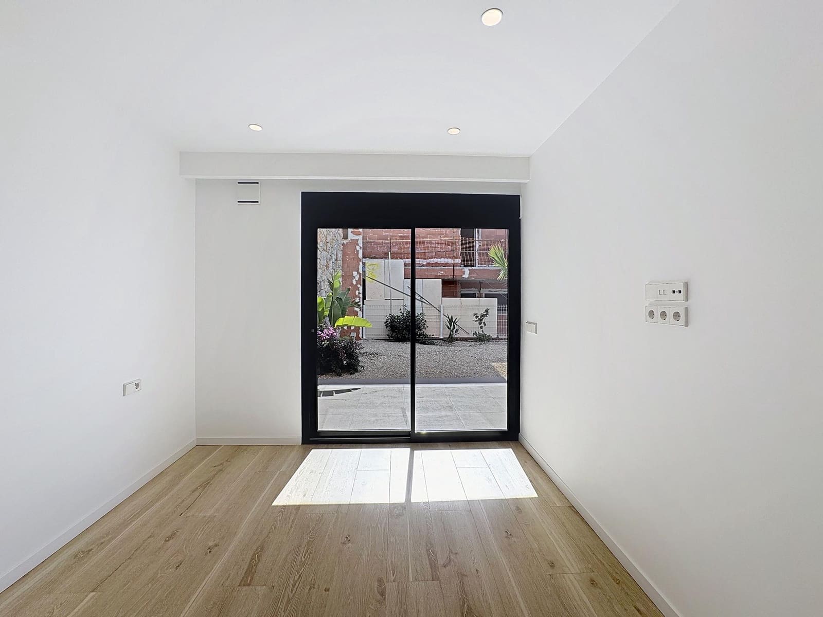 2 sypialnia Apartament na sprzedaż w Benitachell / Benitatxell z basenem garażem - 405 000 € (Ref: 9789997)