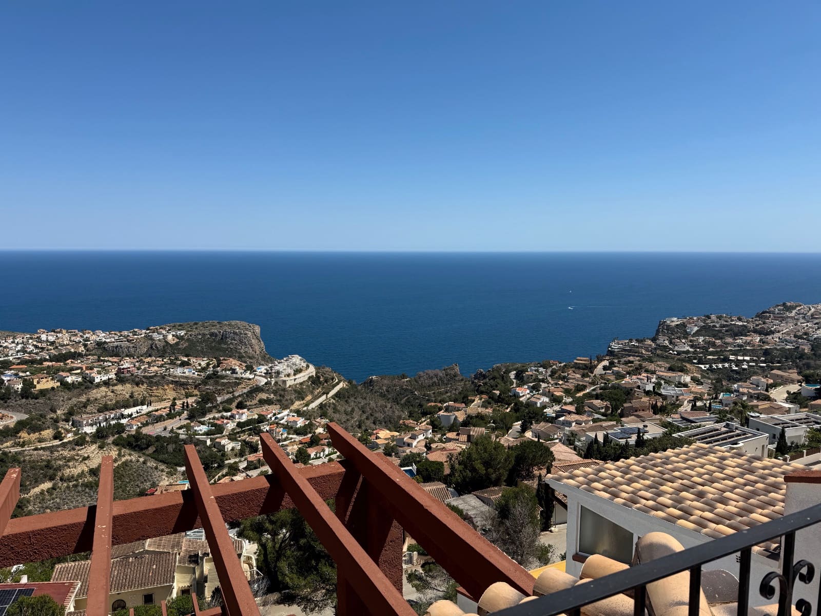 2 Zimmer Apartment zu verkaufen in Benitachell / Benitatxell mit Pool - 299.000 € (Ref: 9816876)