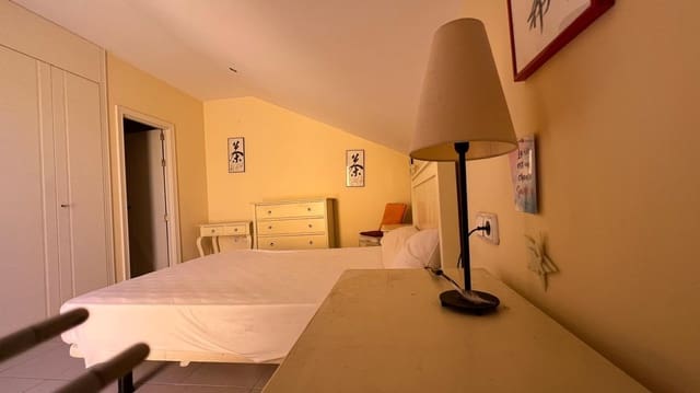4 slaapkamer Penthouse te koop in Dénia met zwembad garage - € 580.000 (Ref: 9816882)
