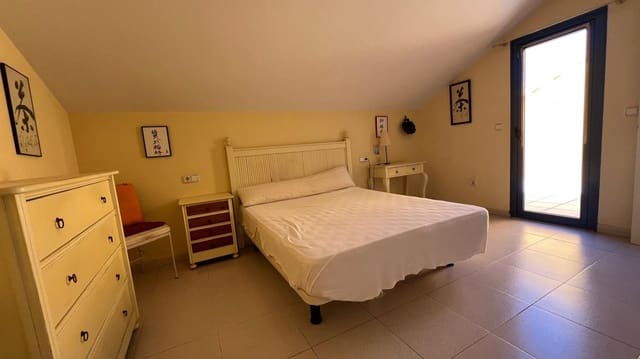 4 slaapkamer Penthouse te koop in Dénia met zwembad garage - € 580.000 (Ref: 9816882)