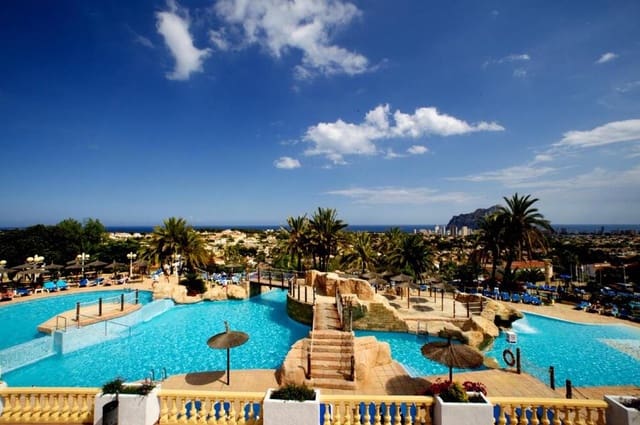 2 sovrum Lägenhet till salu i Calpe / Calp med pool - 281 000 € (Ref: 9816893)