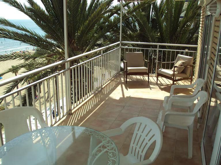 3 makuuhuone Asunto myytävänä paikassa Benidorm - 490 000 € (Ref: 9816900)