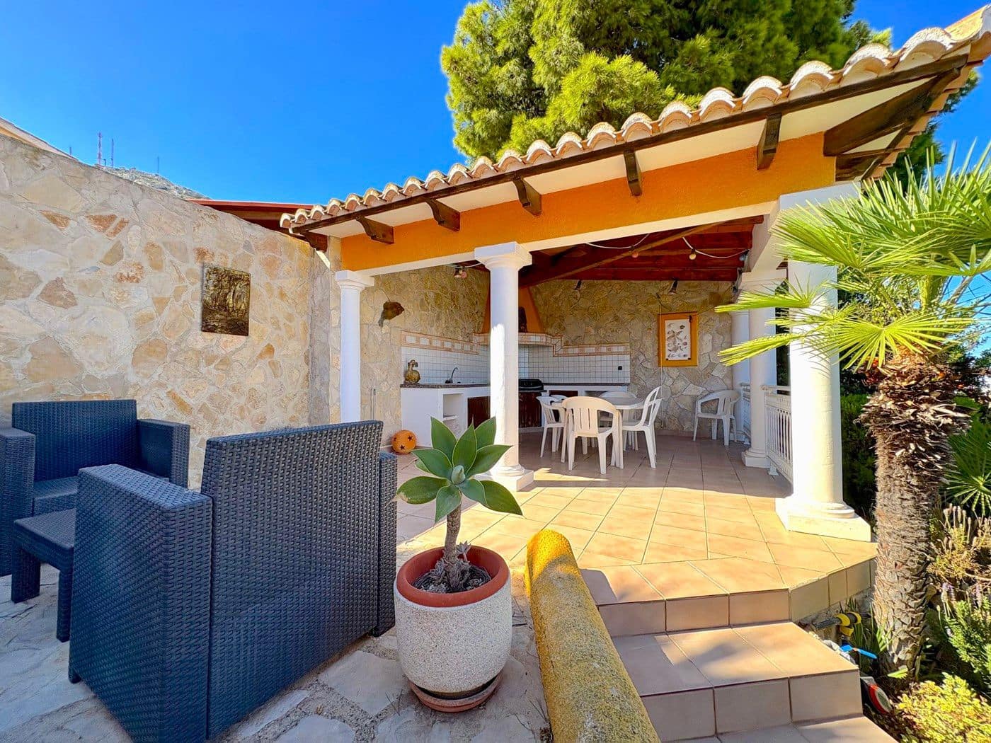 4 Zimmer Villa zu verkaufen in Benitachell / Benitatxell mit Pool Garage - 595.000 € (Ref: 9816910)