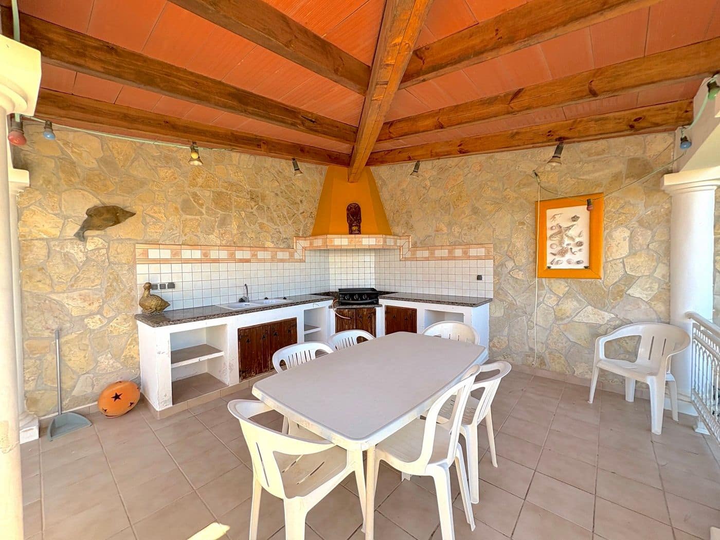 4 Zimmer Villa zu verkaufen in Benitachell / Benitatxell mit Pool Garage - 595.000 € (Ref: 9816910)