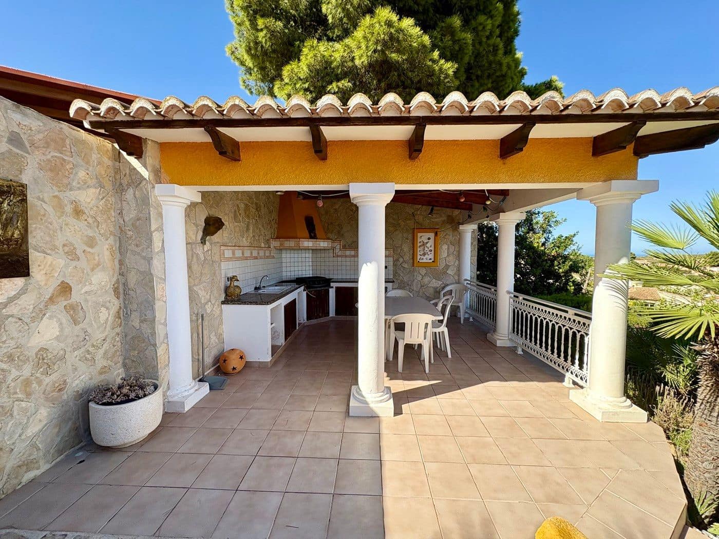 4 Zimmer Villa zu verkaufen in Benitachell / Benitatxell mit Pool Garage - 595.000 € (Ref: 9816910)