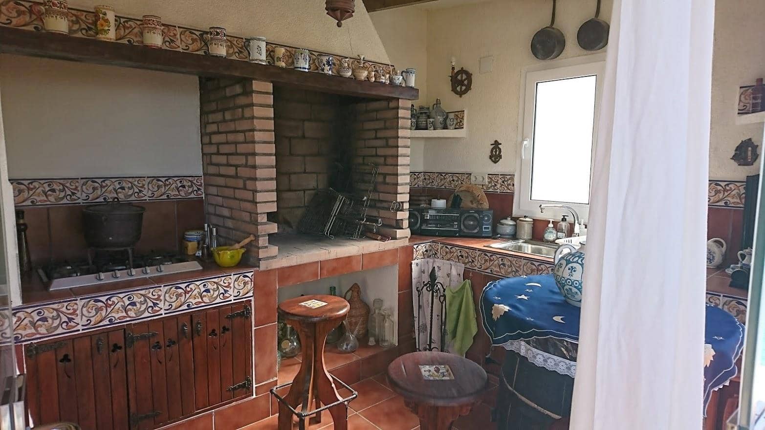 4 bedroom Villa for sale in Benitachell / Benitatxell with pool garage - € 585,000 (Ref: 9816911)