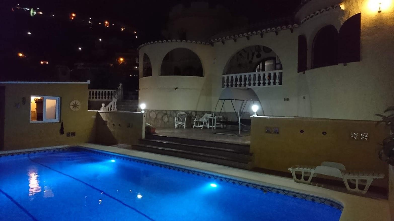 4 bedroom Villa for sale in Benitachell / Benitatxell with pool garage - € 585,000 (Ref: 9816911)