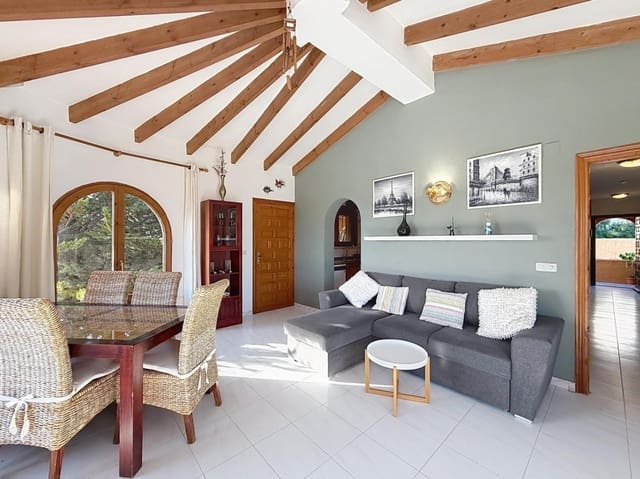 4 soveværelse Villa til salg i Benitachell / Benitatxell med swimmingpool garage - € 619.000 (Ref: 9816914)