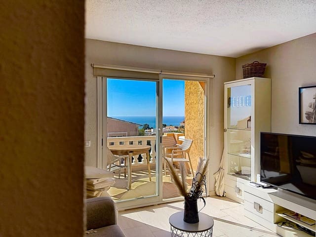 Apartamento de 2 habitaciones en Benitachell / Benitatxell en venta con piscina garaje - 239.000 € (Ref: 9816915)