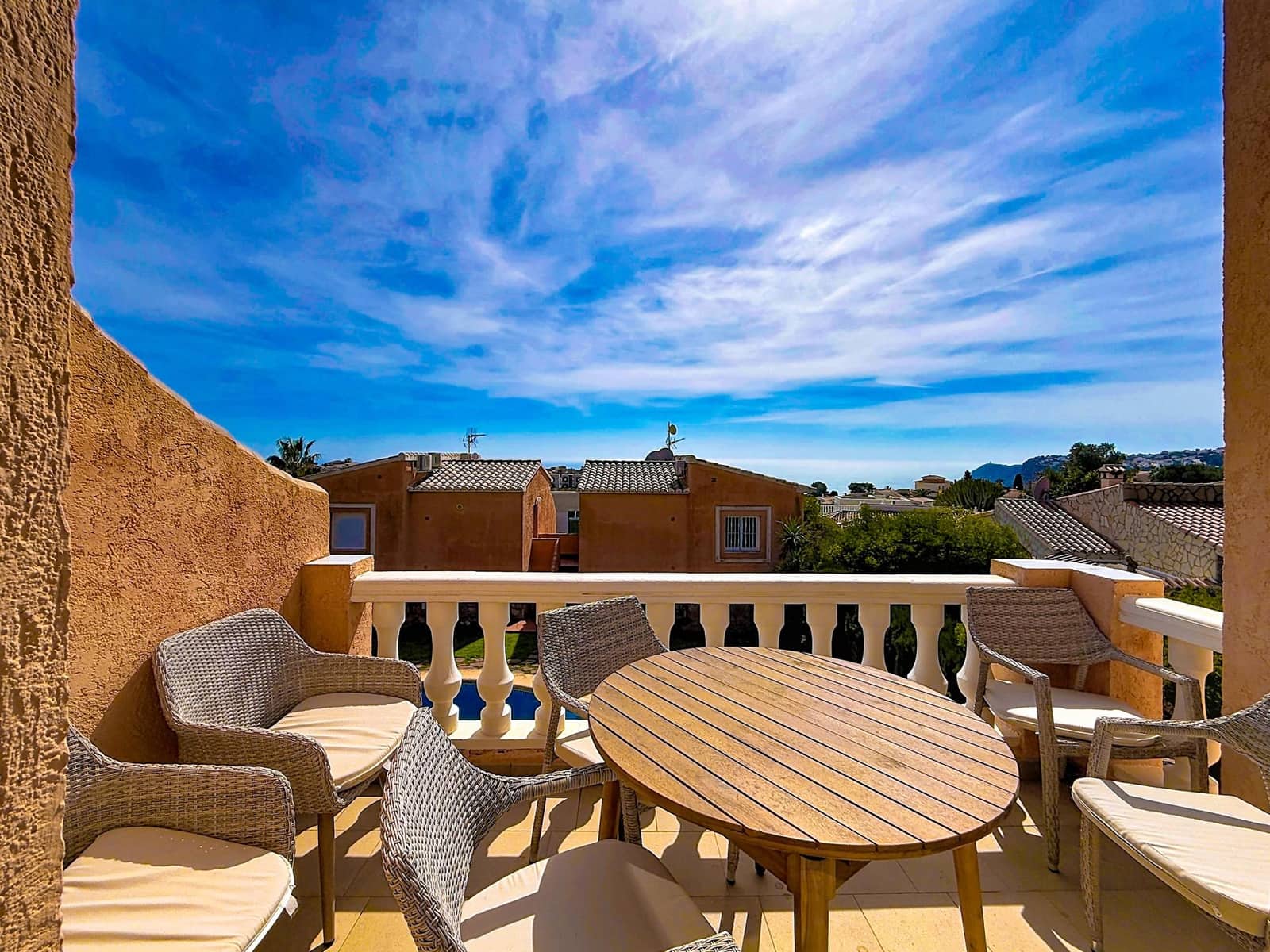 Apartamento de 2 habitaciones en Benitachell / Benitatxell en venta con piscina garaje - 239.000 € (Ref: 9816915)