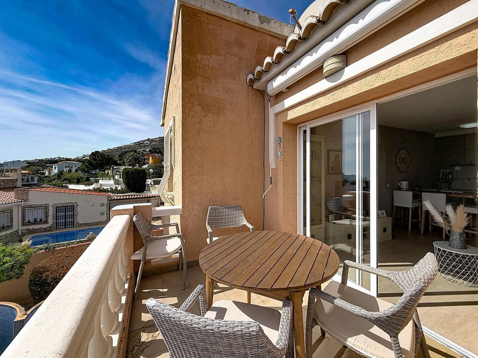 Apartamento de 2 habitaciones en Benitachell / Benitatxell en venta con piscina garaje - 239.000 € (Ref: 9816915)