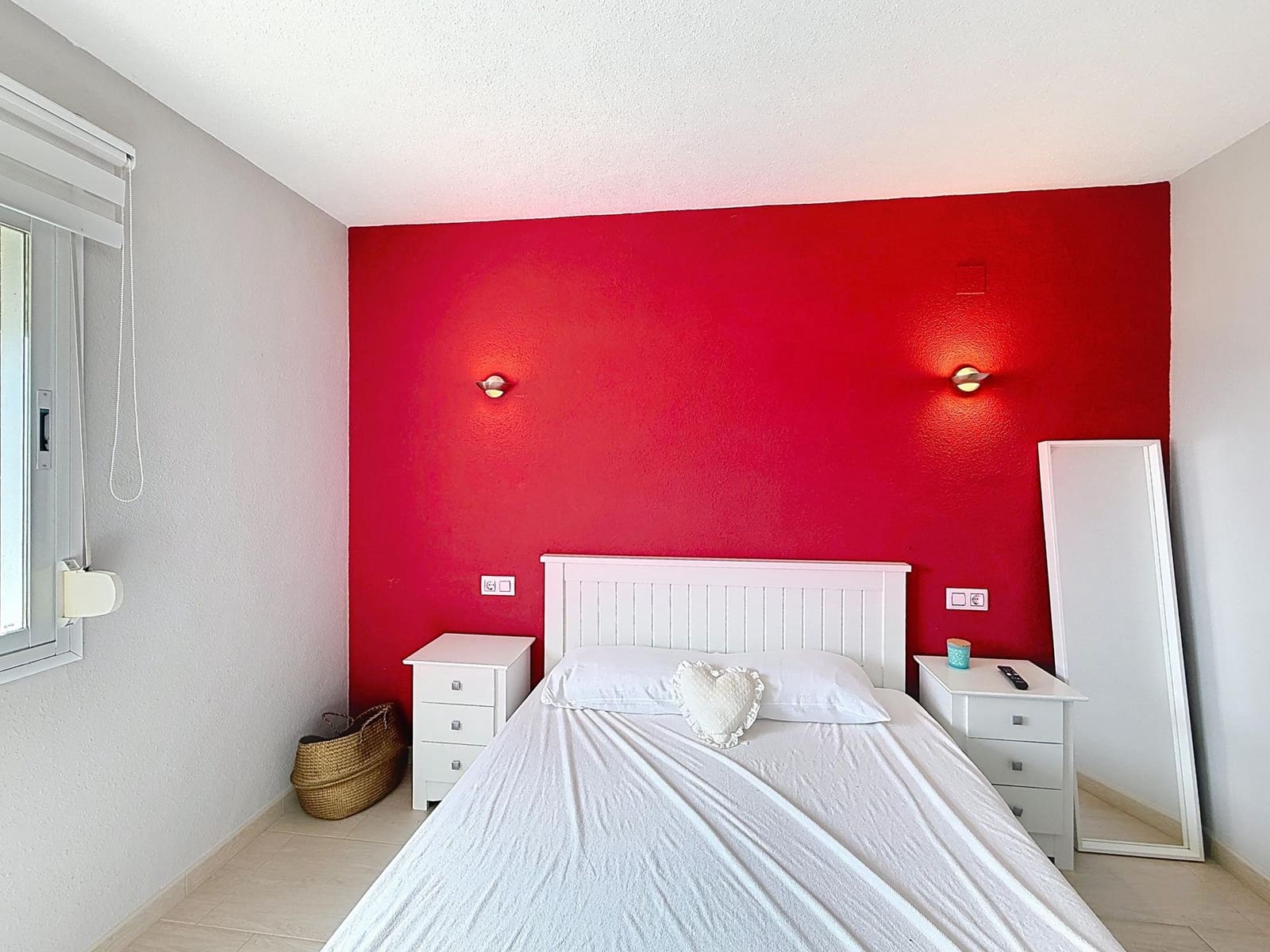 Apartamento de 2 habitaciones en Benitachell / Benitatxell en venta con piscina garaje - 239.000 € (Ref: 9816915)