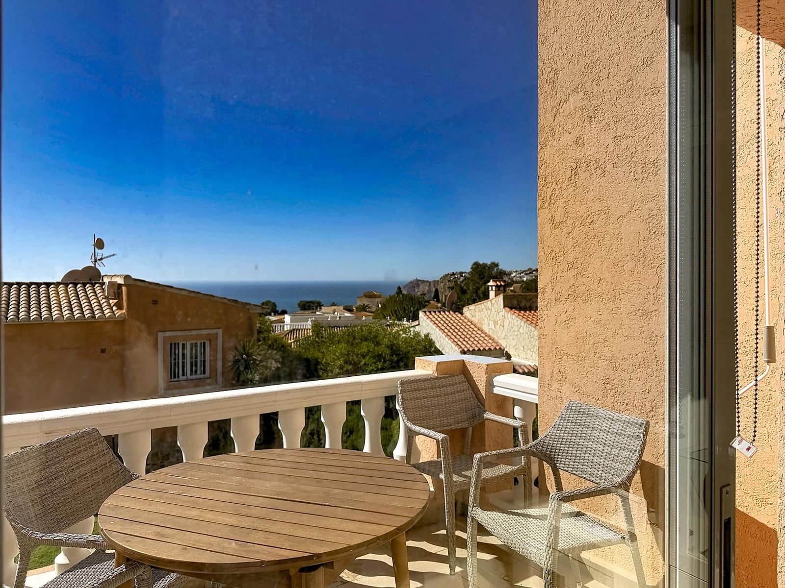 Apartamento de 2 habitaciones en Benitachell / Benitatxell en venta con piscina garaje - 239.000 € (Ref: 9816915)
