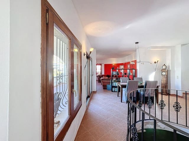2 soveværelse Villa til salg i Benitachell / Benitatxell med swimmingpool garage - € 550.000 (Ref: 9816916)