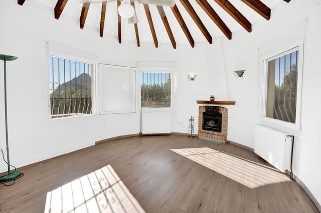 2 Zimmer Villa zu verkaufen in Calpe / Calp - 475.000 € (Ref: 9816921)