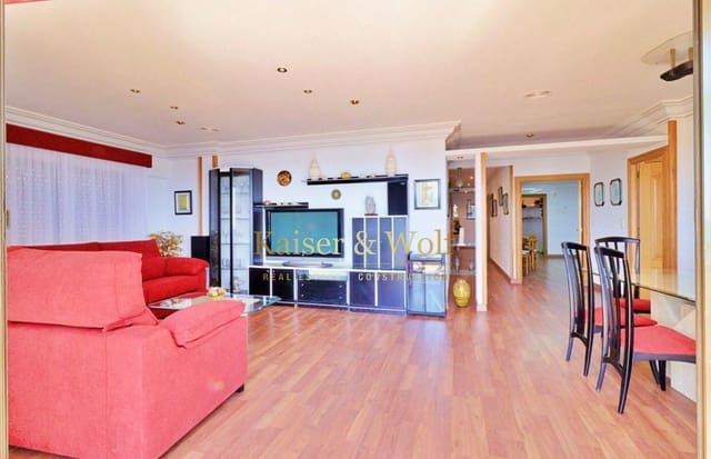 Piso de 4 habitaciones en Playa Levante, Santa Pola en alquiler - 2.100 € (Ref: 10007567)
