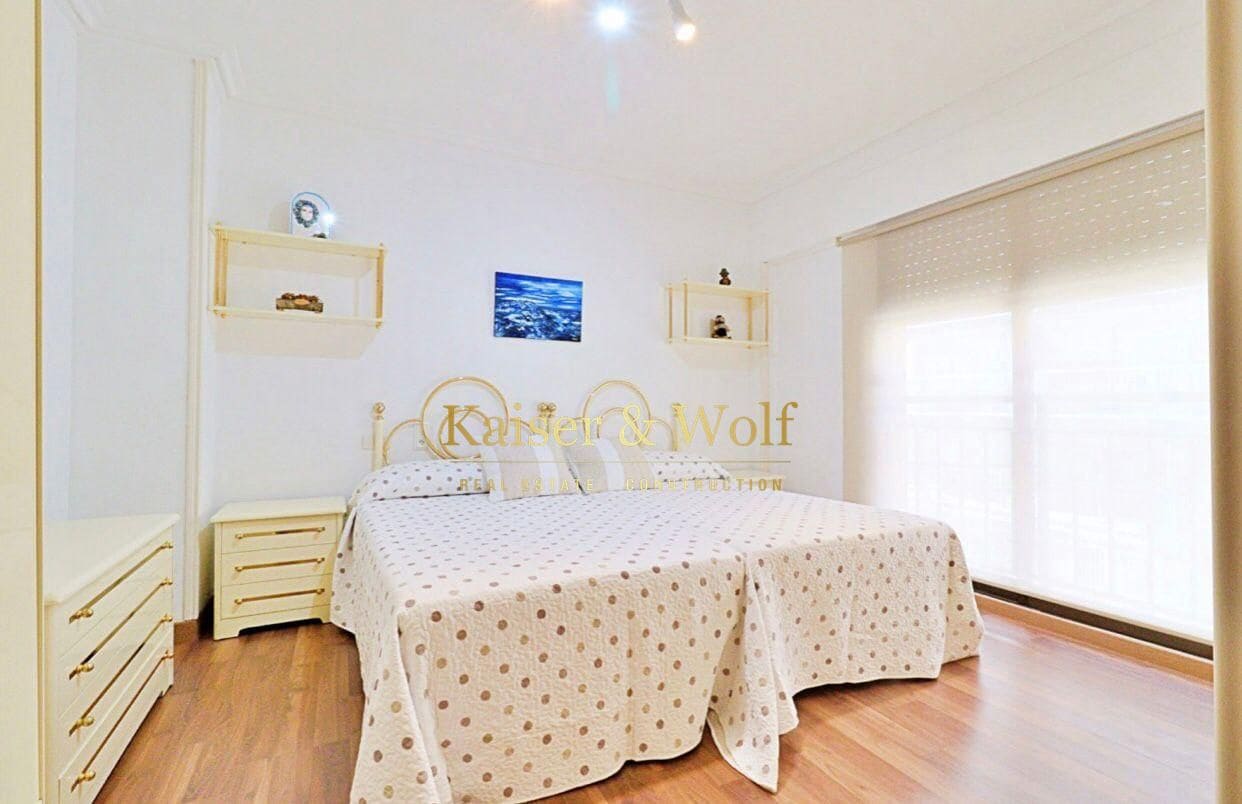 4 sovrum Lägenhet att hyra i Santa Pola med garage - 2 100 € (Ref: 10007567)