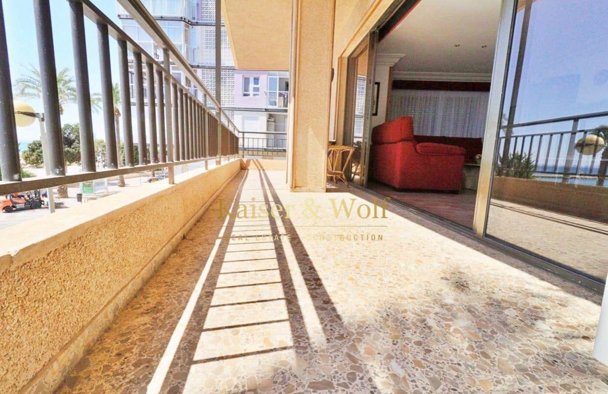 4 sovrum Lägenhet att hyra i Santa Pola med garage - 2 100 € (Ref: 10007567)
