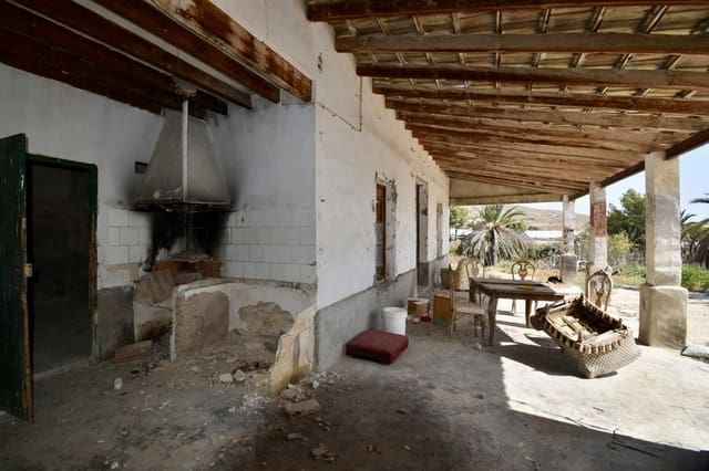 4 sovrum Finca/Hus på landet till salu i Torrellano, Elche / Elx - 149 900 € (Ref: 10026622)