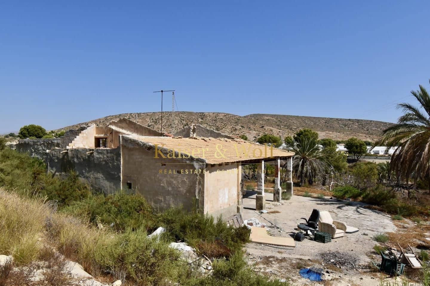 4 bedroom Finca/Country House for sale in Torrellano - € 149,900 (Ref: 10026622)