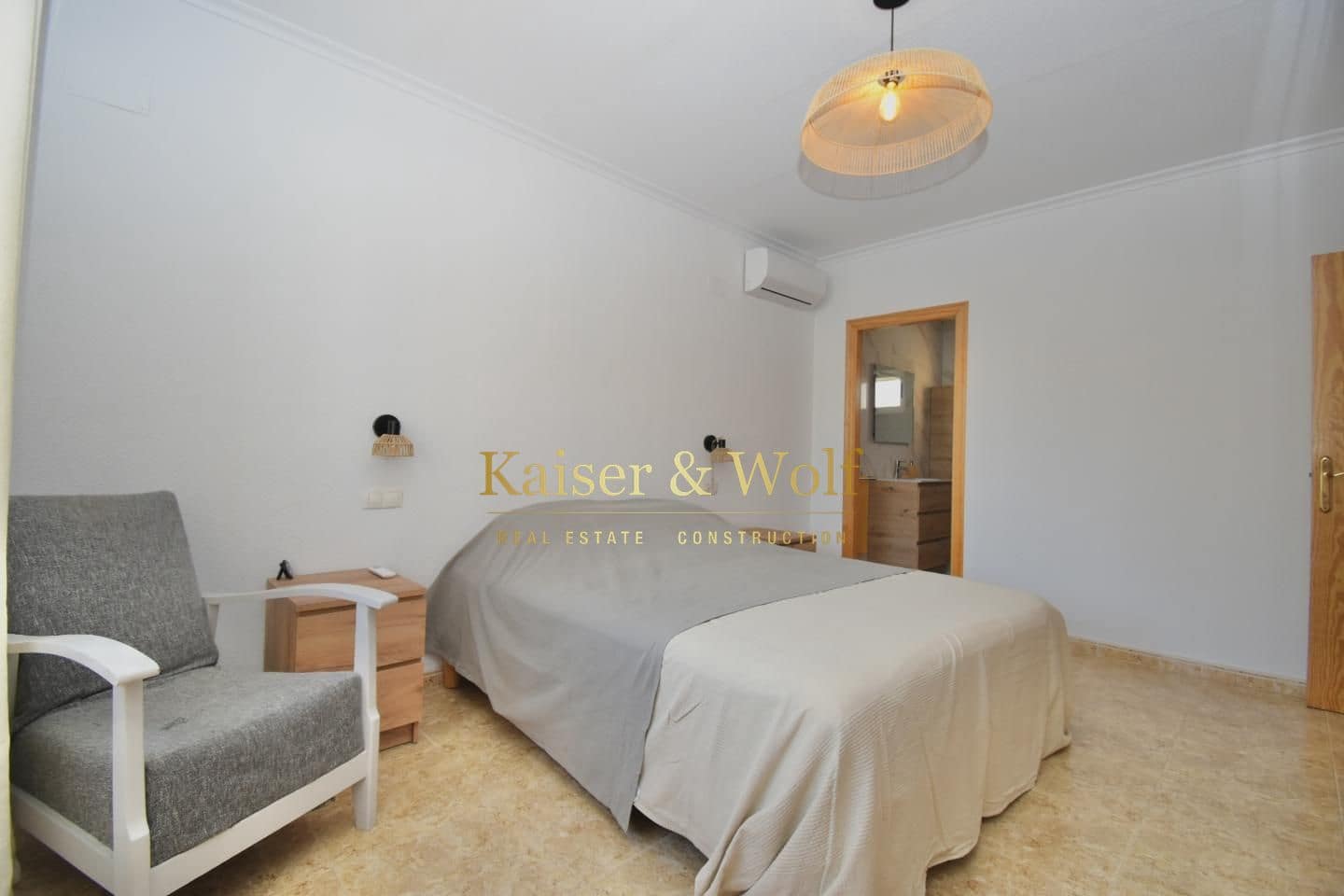 3 slaapkamer Villa te koop in Elche / Elx met zwembad garage - € 429.000 (Ref: 10029909)
