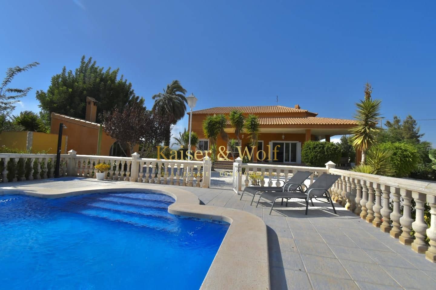 3 slaapkamer Villa te koop in Elche / Elx met zwembad garage - € 429.000 (Ref: 10029909)