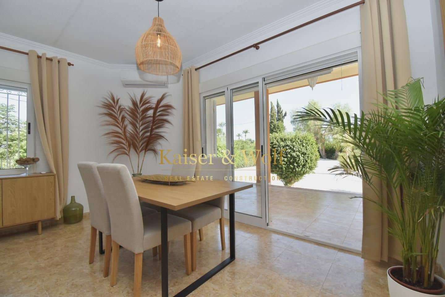 3 slaapkamer Villa te koop in Elche / Elx met zwembad garage - € 429.000 (Ref: 10029909)