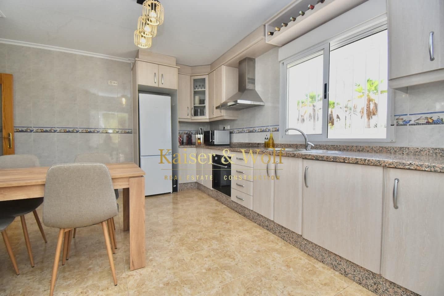 3 slaapkamer Villa te koop in Elche / Elx met zwembad garage - € 429.000 (Ref: 10029909)