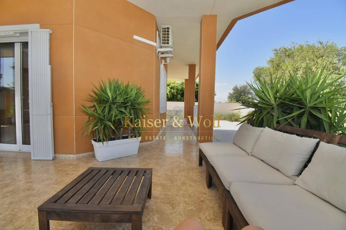 3 slaapkamer Villa te koop in Elche / Elx met zwembad garage - € 429.000 (Ref: 10029909)