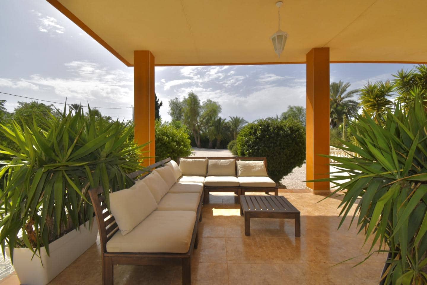 3 bedroom Villa for sale in Elche / Elx with pool garage - € 429,000 (Ref: 10029909)