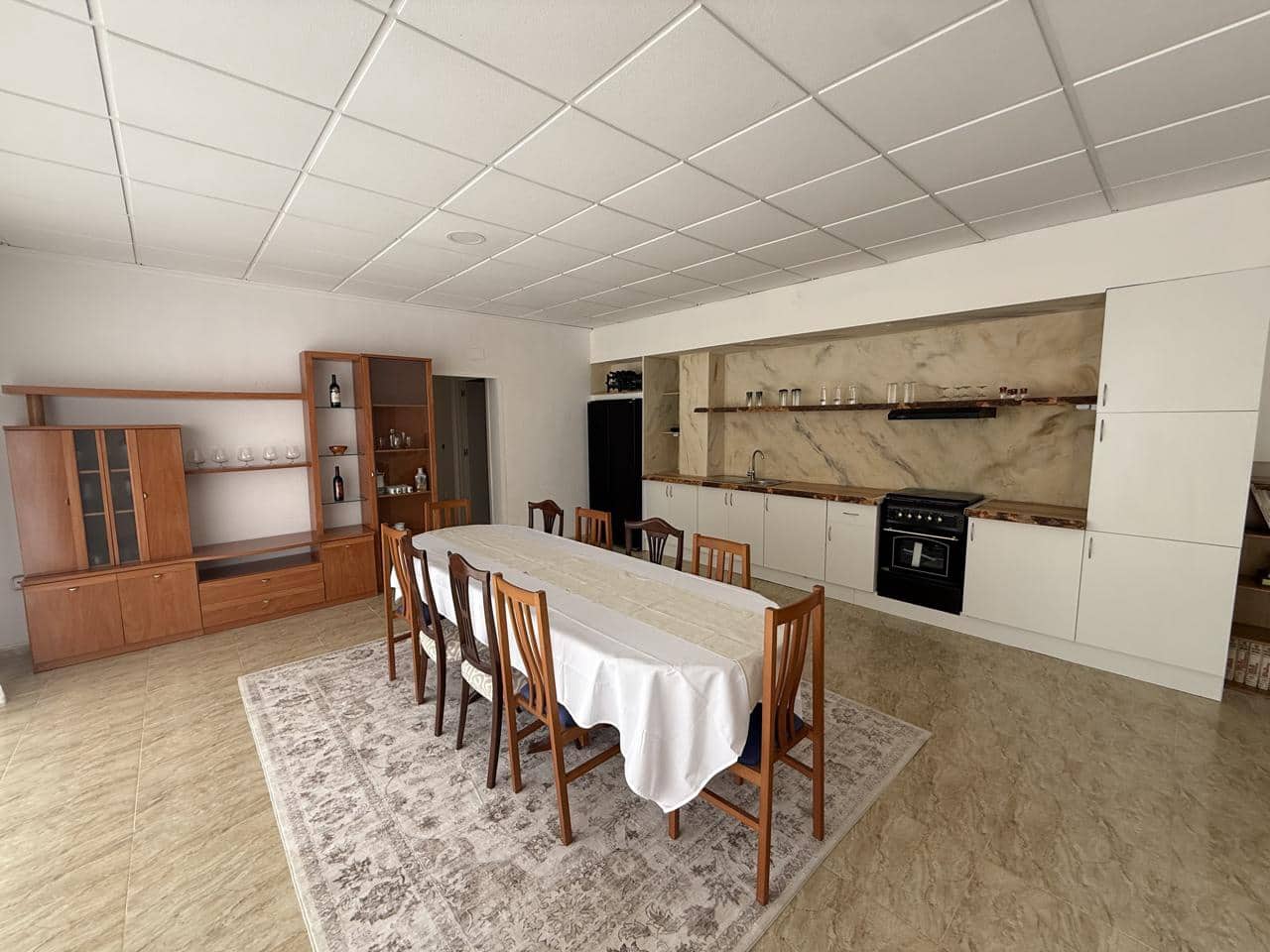 Villa/Maison de 3 chambres à louer à Elche / Elx - 1 500 € (Ref: 10031017)