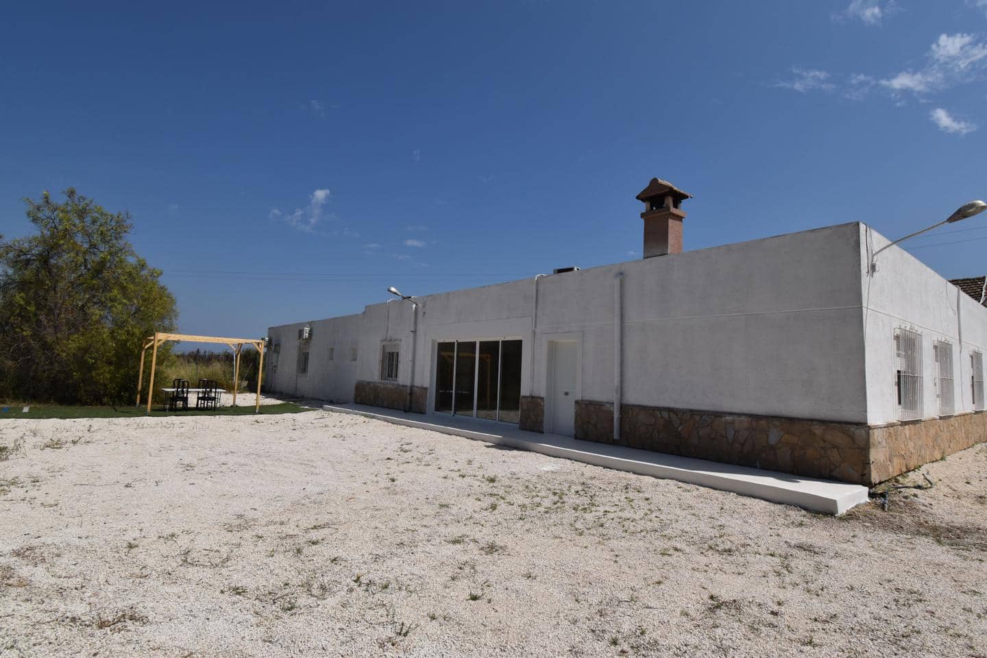 Villa/Maison de 3 chambres à louer à Elche / Elx - 1 500 € (Ref: 10031017)