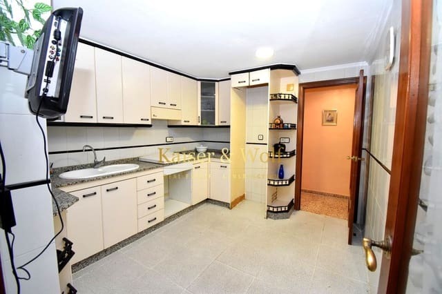 3 soverom Leilighet til salgs i Centro, Santa Pola med garasje - € 250 000 (Ref: 10048452)