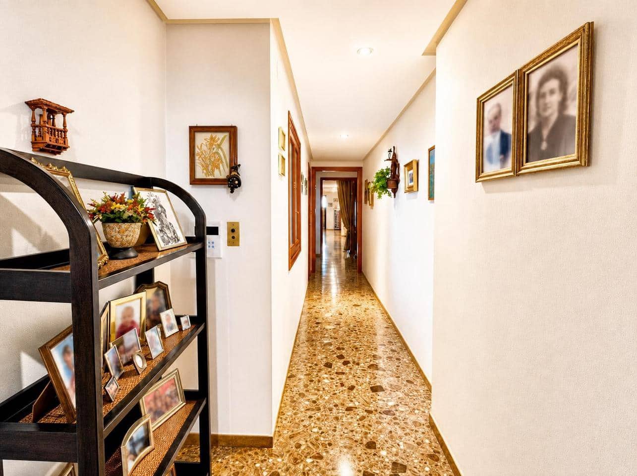 5 soveværelse Lejlighed til salg i Elche / Elx med garage - € 399.000 (Ref: 10062357)