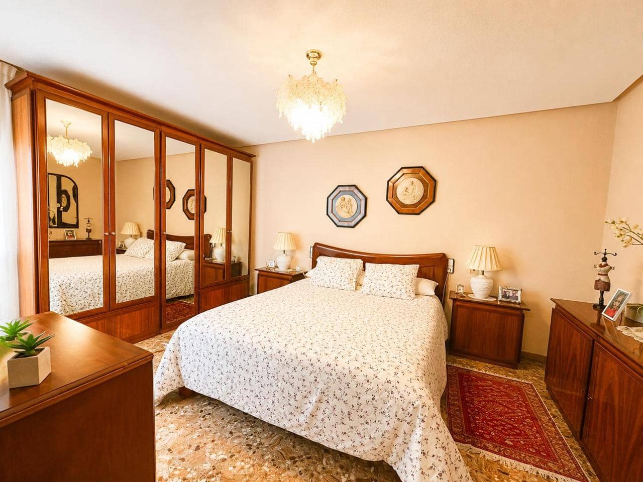 5 soveværelse Lejlighed til salg i Elche / Elx med garage - € 399.000 (Ref: 10062357)