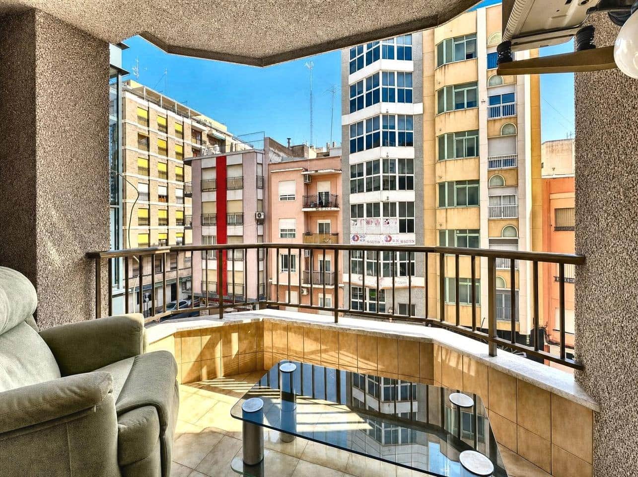 5 soveværelse Lejlighed til salg i Elche / Elx med garage - € 399.000 (Ref: 10062357)