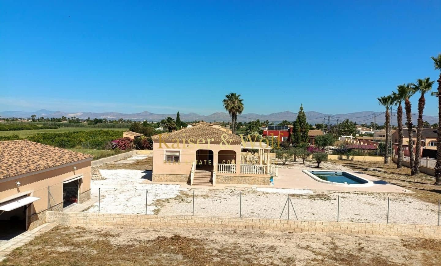 5 chambre Finca/Maison de Campagne à vendre à Callosa de Segura avec piscine garage - 630 000 € (Ref: 10104306)