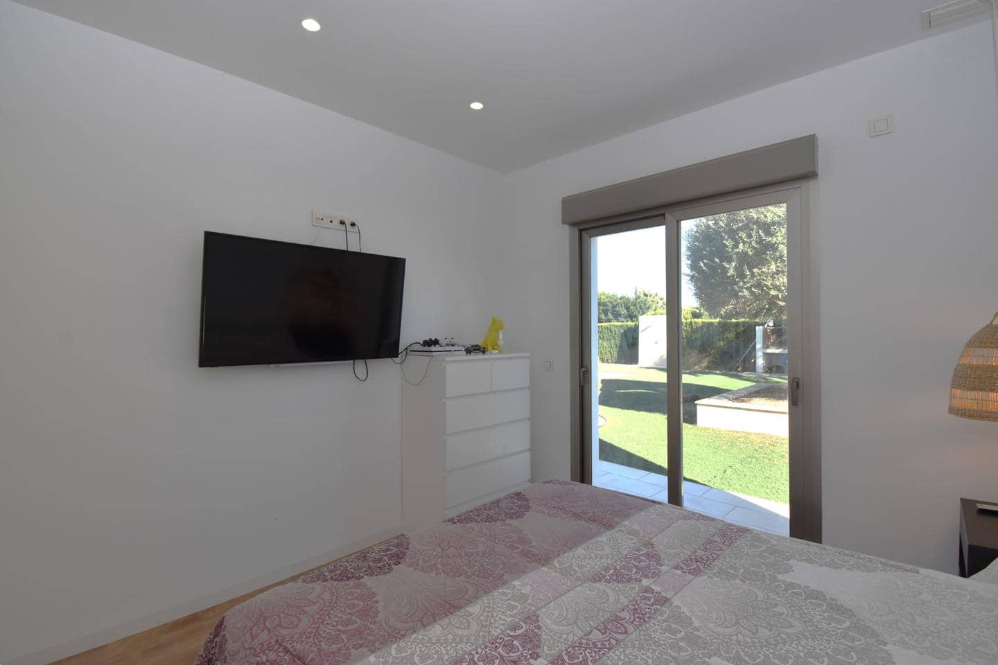 3 slaapkamer Villa te koop in Elche / Elx met zwembad garage - € 685.000 (Ref: 10112143)