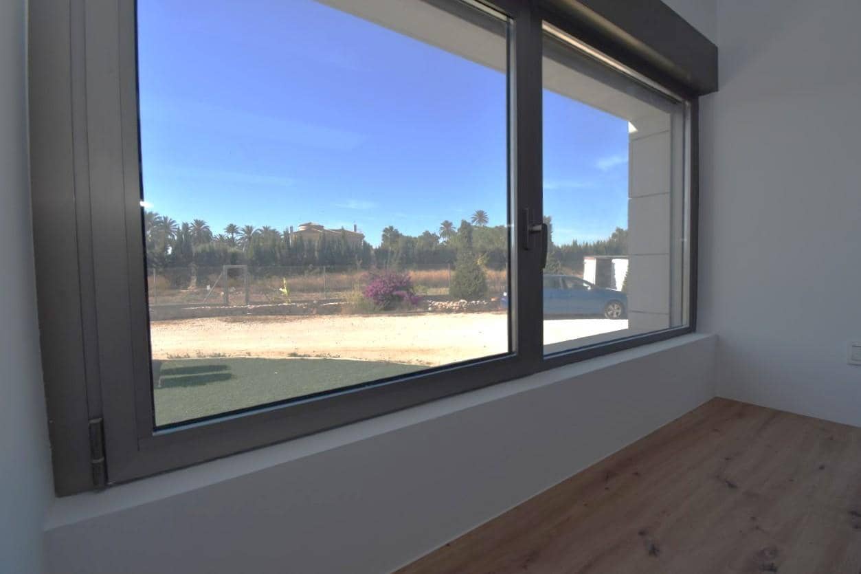 3 slaapkamer Villa te koop in Elche / Elx met zwembad garage - € 685.000 (Ref: 10112143)