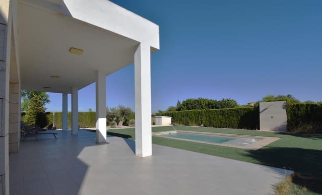 3 slaapkamer Villa te koop in Carrús Oest - El Toscar, Elche / Elx met zwembad garage - € 685.000 (Ref: 10112143)