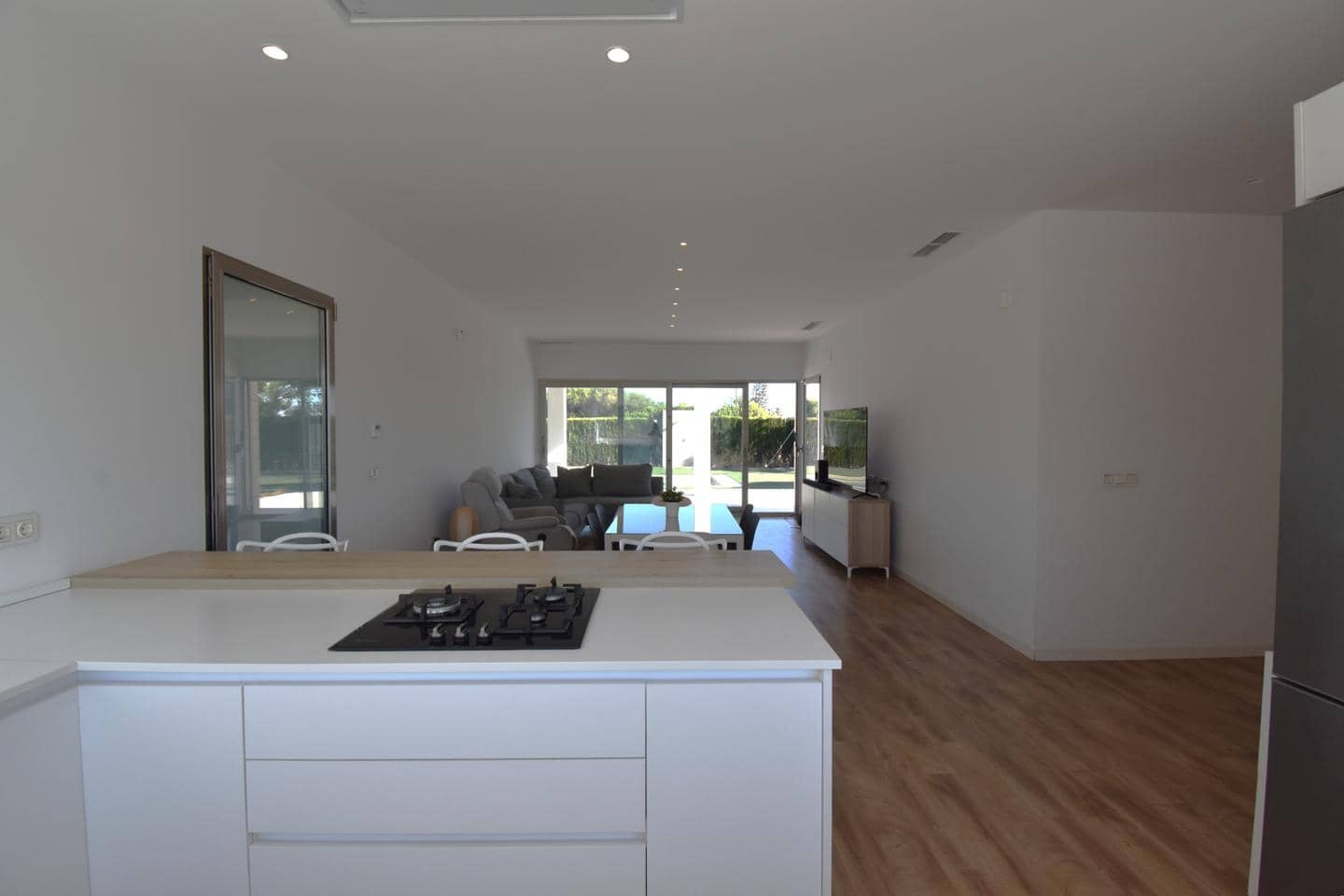 3 slaapkamer Villa te koop in Elche / Elx met zwembad garage - € 685.000 (Ref: 10112143)