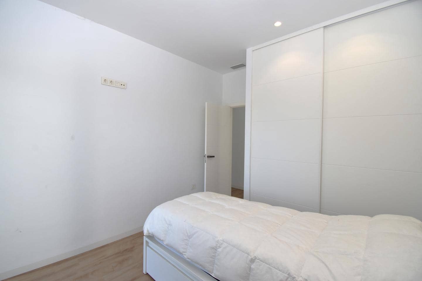 3 slaapkamer Villa te koop in Elche / Elx met zwembad garage - € 685.000 (Ref: 10112143)
