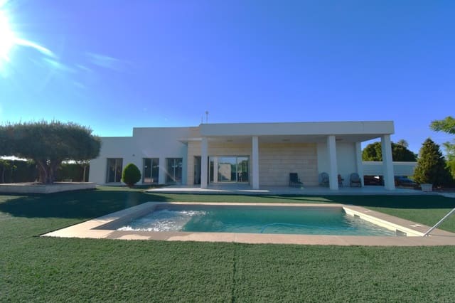 3 slaapkamer Villa te koop in Carrús Oest - El Toscar, Elche / Elx met zwembad garage - € 685.000 (Ref: 10112143)