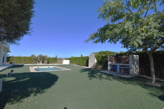 3 slaapkamer Villa te koop in Carrús Oest - El Toscar, Elche / Elx met zwembad garage - € 685.000 (Ref: 10112143)