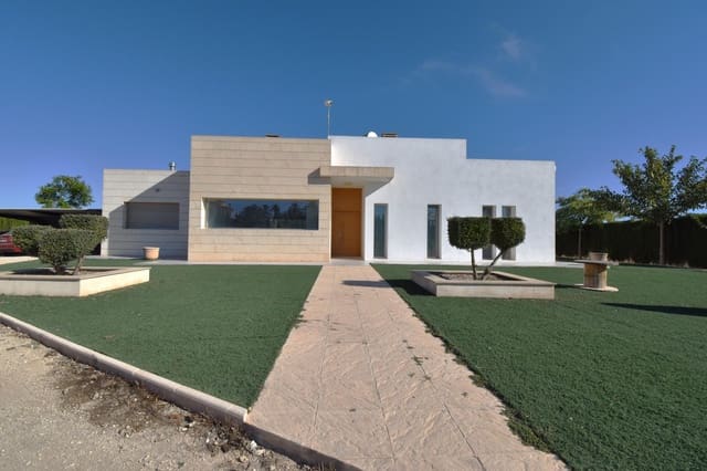 3 slaapkamer Villa te koop in Carrús Oest - El Toscar, Elche / Elx met zwembad garage - € 685.000 (Ref: 10112143)