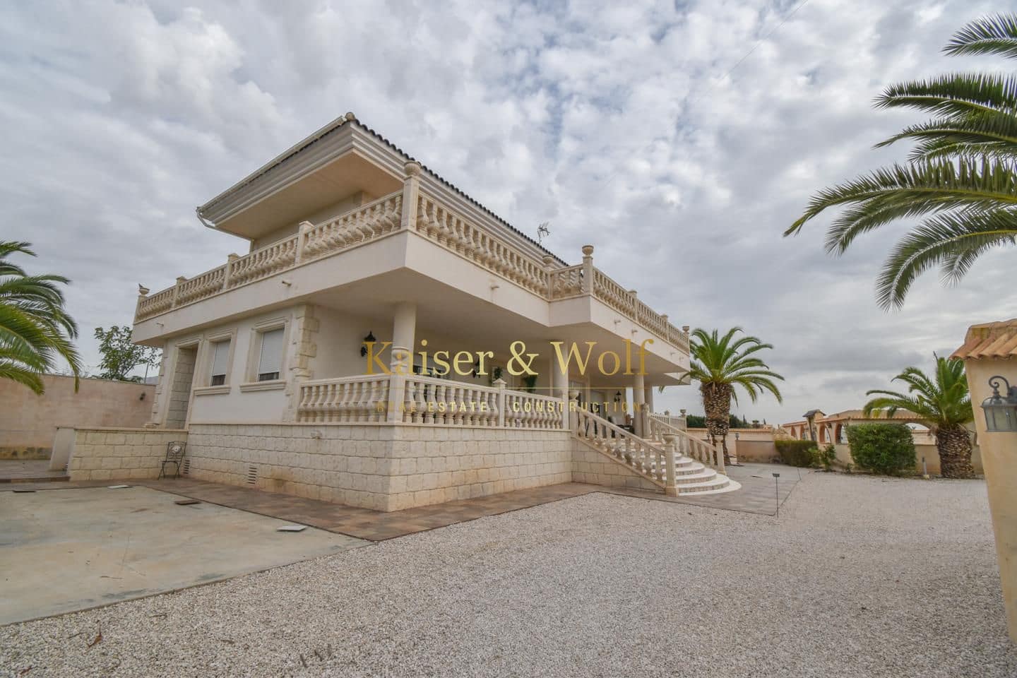 5 quarto Moradia para venda em Albatera com piscina garagem - 1 200 000 € (Ref: 10130166)